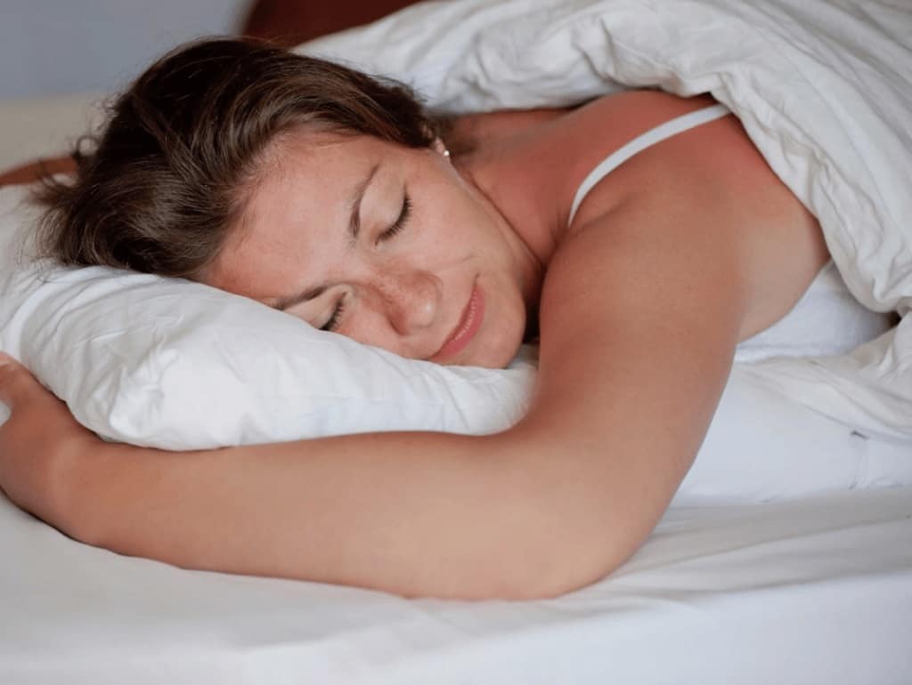 Best-Pillows-for-Stomach-Sleepers