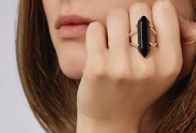 meaning of black onyx ring